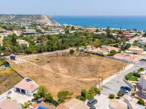 Terreno em Luz, Lagos
