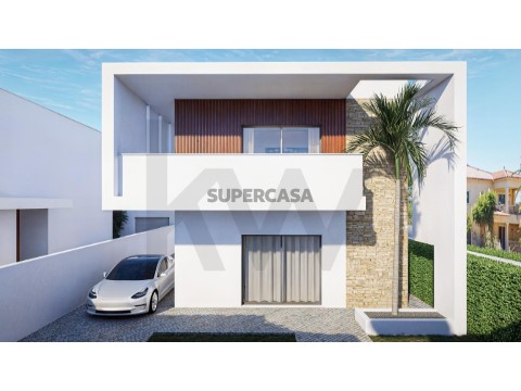Moradia T4 em Santa Bárbara de Nexe, Faro