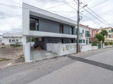 Apartamento T3 em Santo António dos Olivais, Coimbra