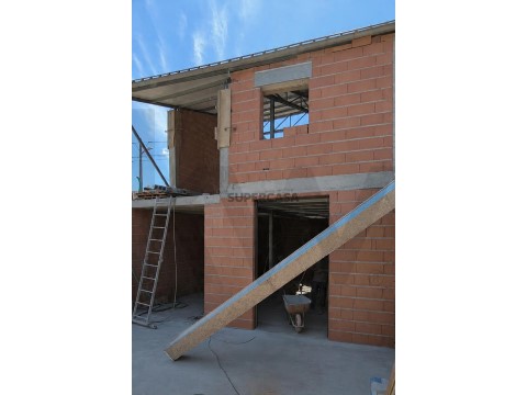 Moradia T3 em Almalaguês, Coimbra