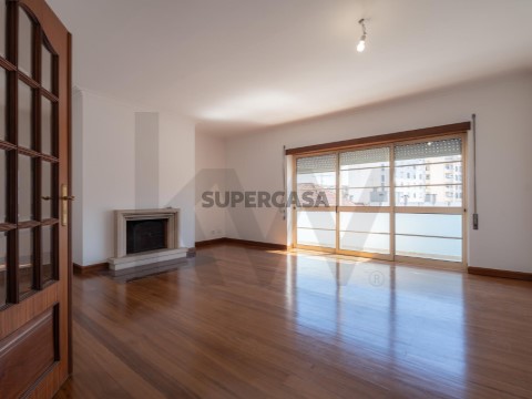 Apartamento T3 em Santo António dos Olivais, Coimbra
