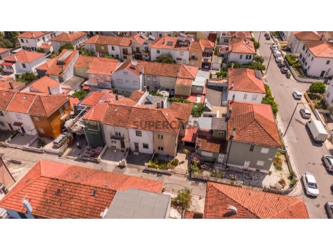 Moradia T4 em Santo António dos Olivais, Coimbra