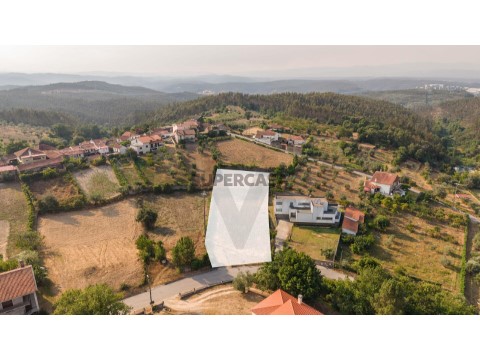 Terreno em Oliveira do Mondego e Travanca do Mondego, Penacova