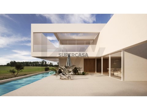 Moradia T5 em Barcarena, Oeiras