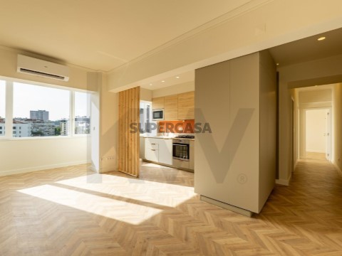 Apartamento T2 em Benfica, Lisboa