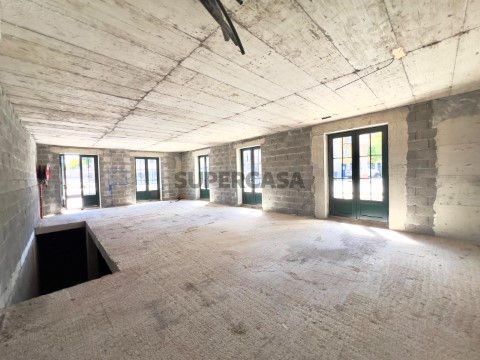 Comercial em Sé, Funchal