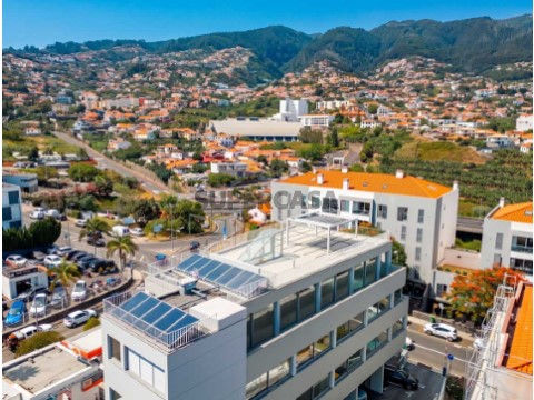 Escritório em Caminho de Santo António, Santo António