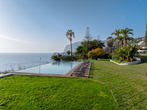 Apartamento T3 em São Martinho, Funchal