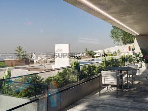 Apartamento T2 na Rua da Levada de Santa Luzia, Imaculado Coração Maria