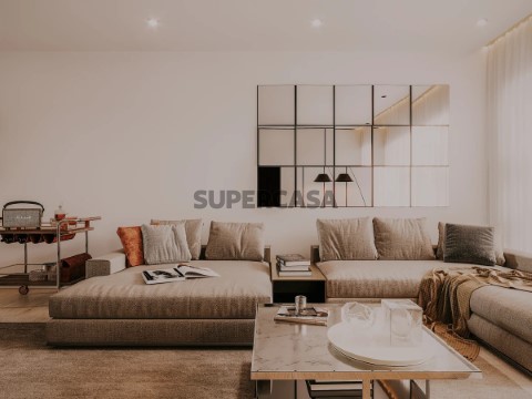 Apartamento T1 na Rua Vale dos Piornais, São Martinho