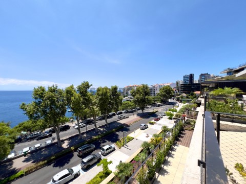 Apartamento T1 em São Martinho, Funchal