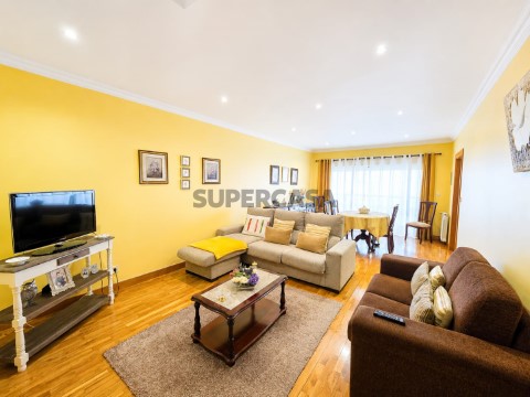 Apartamento T2 Torres Vedras - Sala