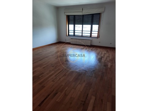 公寓 2 卧室 在 Paranhos, Porto
