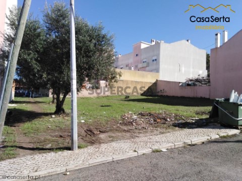 Terreno em Encosta do Sol, Amadora