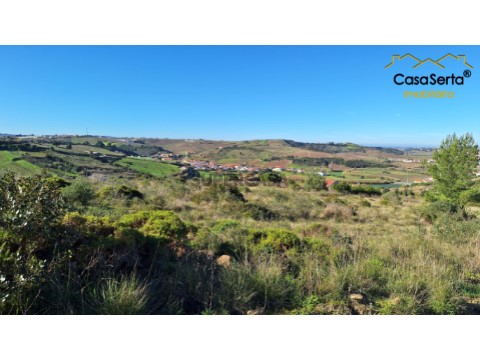 Terreno em União Freguesias Santa Maria, São Pedro e Matacães, Torres Vedras