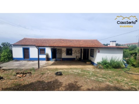 Moradia T4 em Cernache do Bonjardim, Nesperal e Palhais, Sertã