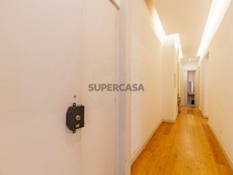 Apartamento T3 em Santa Maria Maior, Lisboa