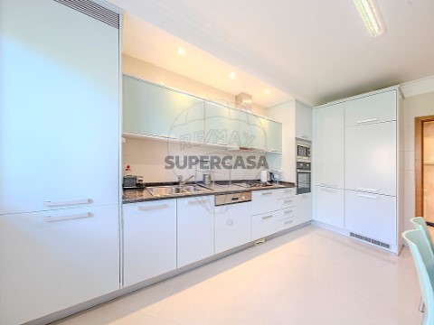 Apartamento T3 em Areeiro, Lisboa