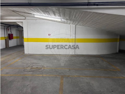 Garagem em São Domingos de Benfica, Lisboa