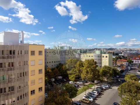 Apartment  auf Carnide, Lisboa