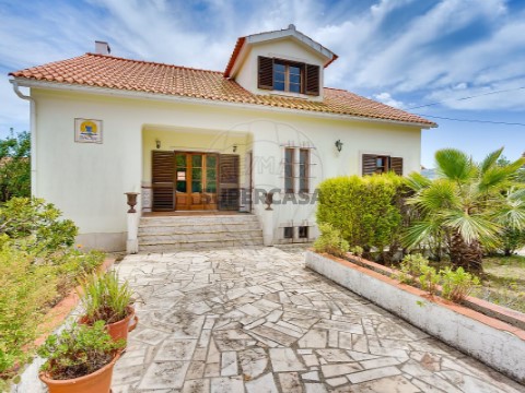 Moradia T4 em Colares, Sintra