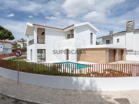 Haus 4 Zimmer auf Algés, Linda-a-Velha e Cruz Quebrada-Dafundo, Oeiras