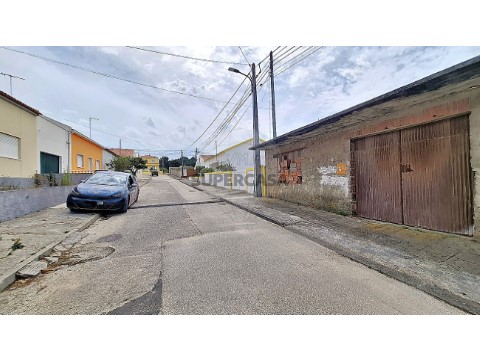 Moradia T3 em Ferrel, Peniche