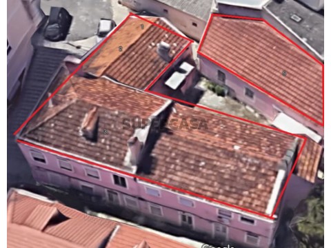 Prédio em Sacavém e Prior Velho, Loures