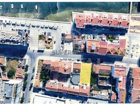 Prédio em Barreiro e Lavradio, Barreiro
