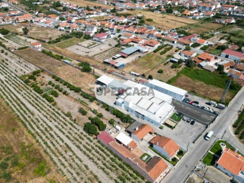 Armazém em Fazendas de Almeirim, Almeirim