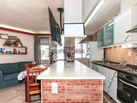 Apartamento T4 em Olivais, Lisboa