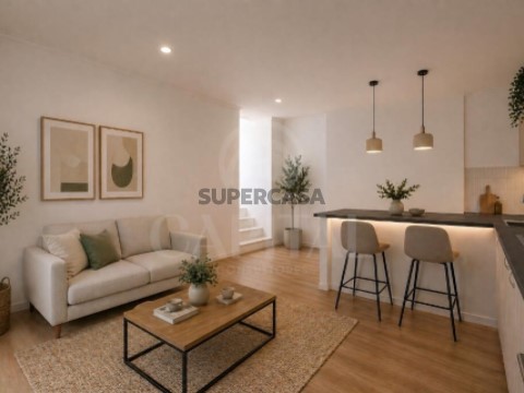 Moradia T2 em Camarate, Unhos e Apelação, Loures