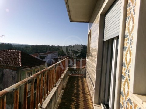 Apartamento T3 em Amiais de Baixo, Santarém
