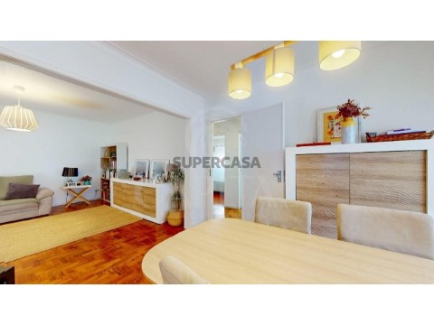 Moradia T3 em Carnaxide e Queijas, Oeiras