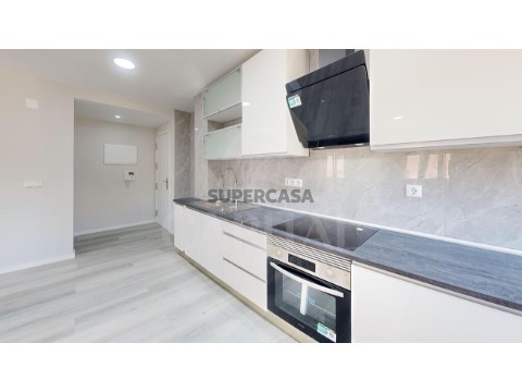 Apartamento T2 em Corroios, Seixal