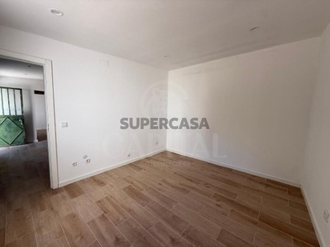 Haus 2 Zimmer auf Samora Correia, Benavente