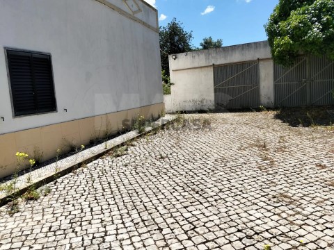 Moradia T3 em Santa Bárbara de Nexe, Faro