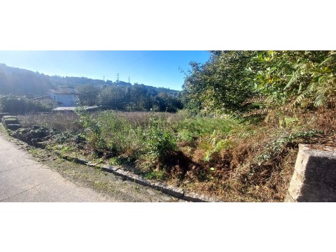 Terreno em Fiscal, Amares