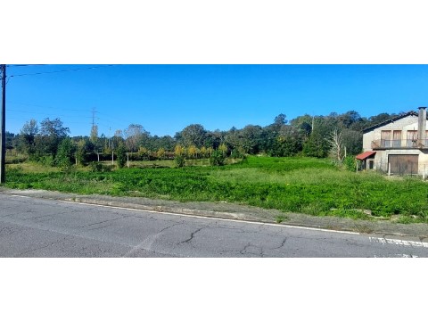 Terreno em Fiscal, Amares