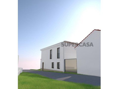 Moradia T2 Duplex na Rua das Hortas, Abrigada e Cabanas de Torres