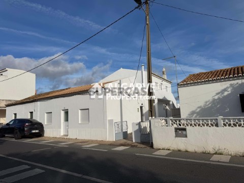 Moradia Geminada T6 em Albufeira e Olhos de Água, Albufeira