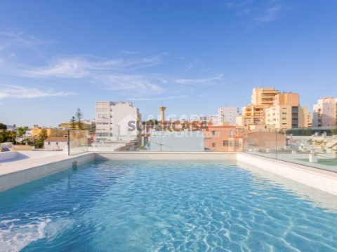 Apartamento T2 Triplex em Faro (Sé e São Pedro), Faro