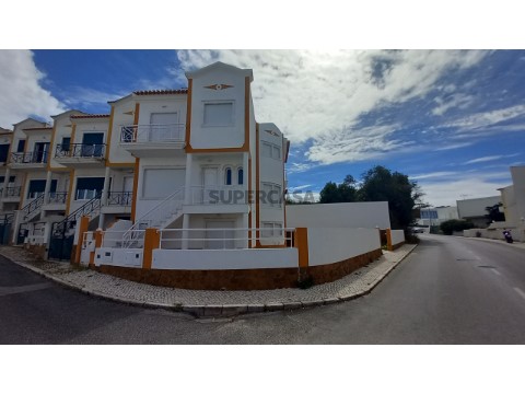 Moradia