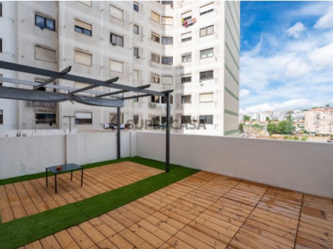 Apartamento T1 em Queluz, Sintra