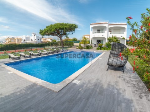 Moradia T4 em Guia, Albufeira