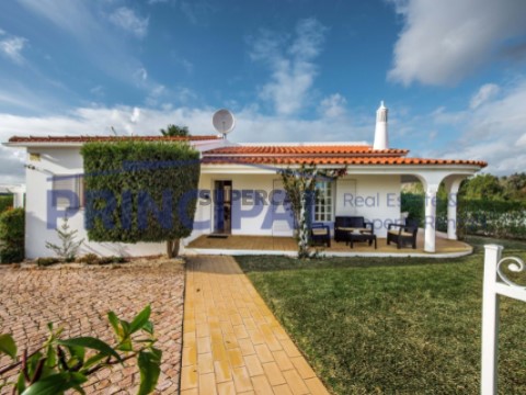 Moradia T3 em Guia, Albufeira