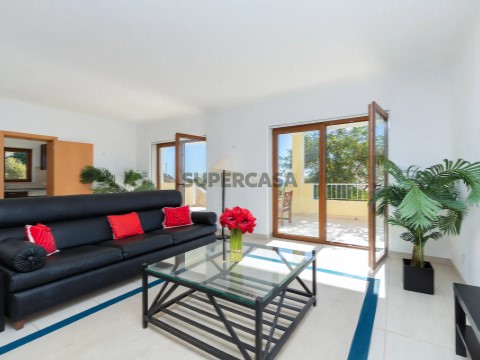 Moradia T5 em Luz, Lagos