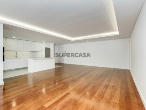 Apartamento T2 em Santa Iria de Azoia, São João da Talha e Bobadela, Loures