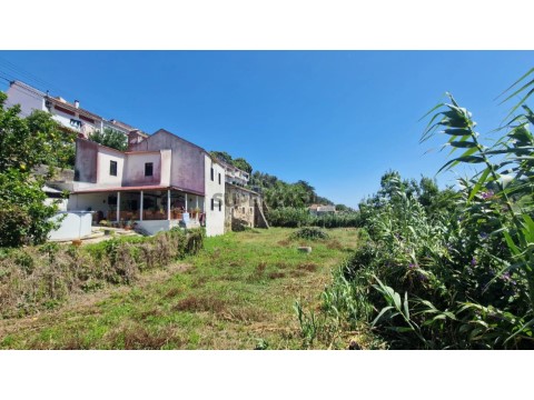 Moradia T3 em Barcarena, Oeiras