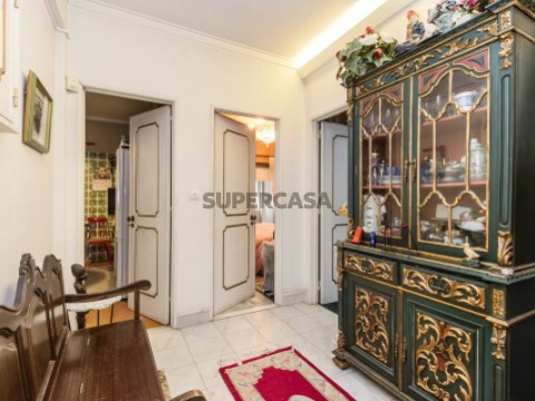 Apartamento T3 em São Domingos de Benfica, Lisboa